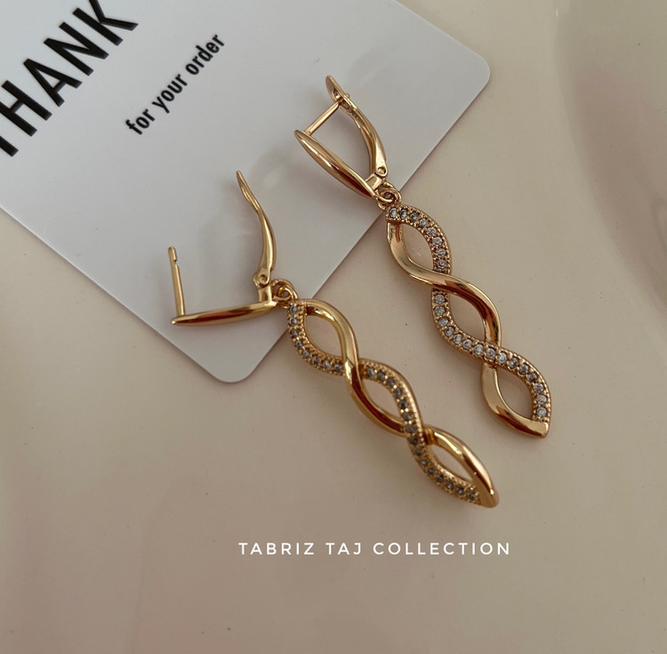 گوشواره بلند و نگین دار ژوپینگ طرح موج -آبکاری طلا و ضد حساسیت