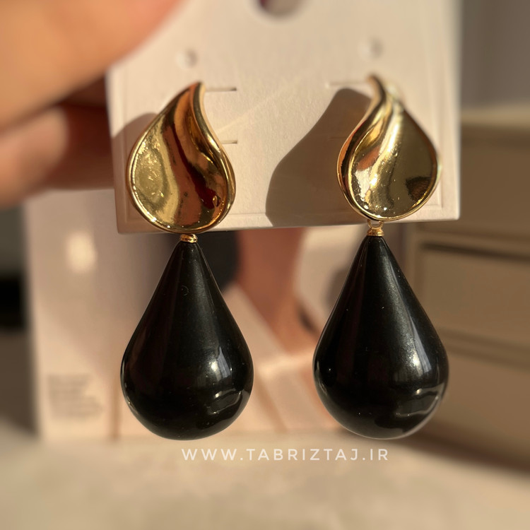 گوشواره آویز اشکی در رنگبندی؛ ترکیبی از ظرافت و جذابیت